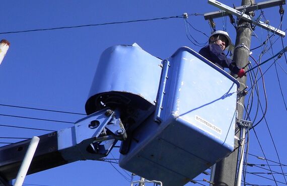 高収入の求人をお探しの方は未経験からでも稼げる株式会社深川電設へ